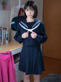 女孩海报